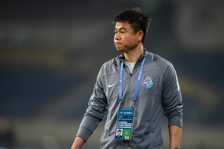 于根偉：我對(duì)巴頓的防守表現(xiàn)比較滿意，1-0的結(jié)果是戰(zhàn)略性的安排