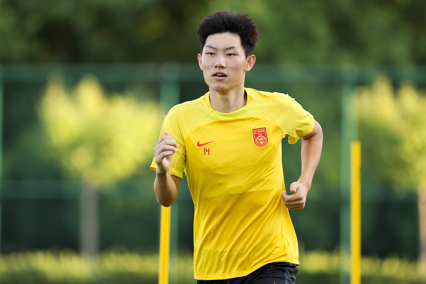 魯媒：泰山隊(duì)抵達(dá)梅州五外援齊整，四名國(guó)腳可出戰(zhàn)史松宸隨隊(duì)